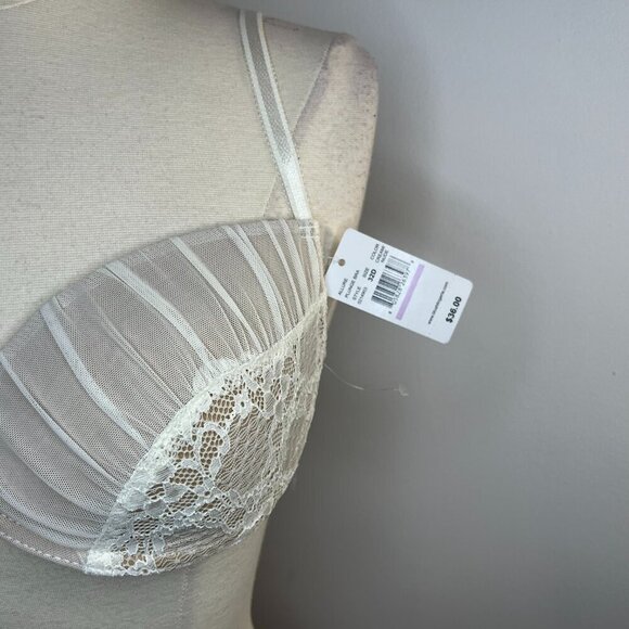 Blush Allure Plunge Nude Bra - Size 32D - NWT$36 - Picture 2 of 3
